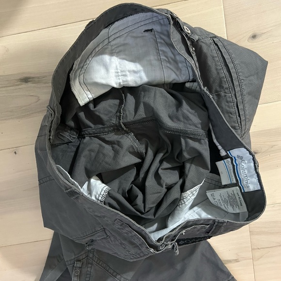 Columbia Gray Adjustable Waist Capris Size 10 - Picture 16 of 16